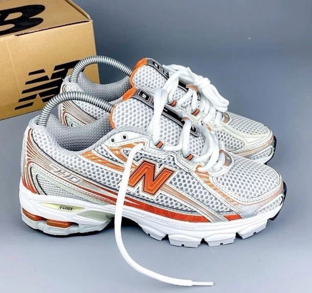 New balance 740