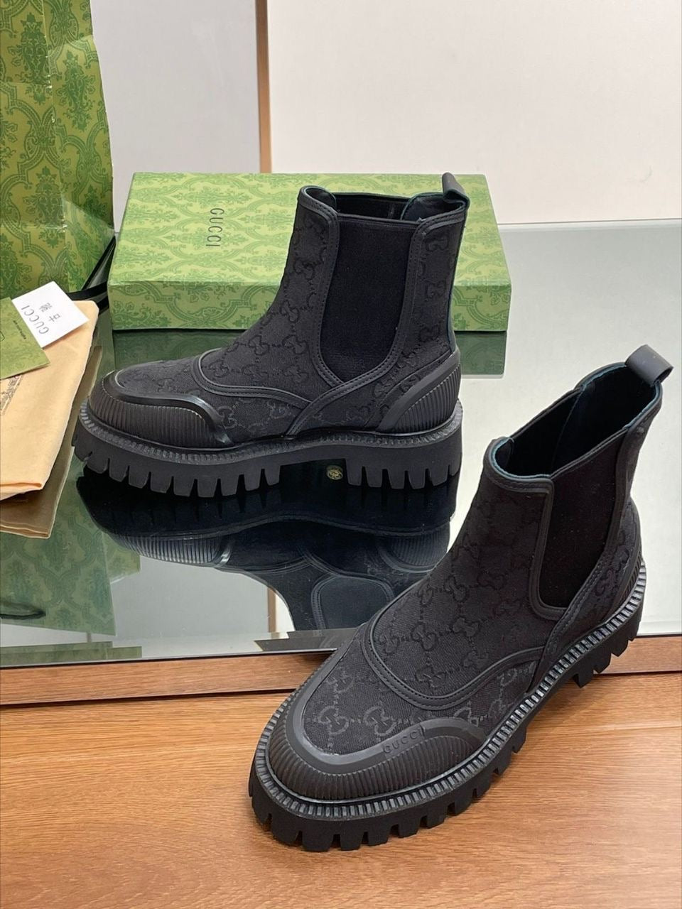 Gucci