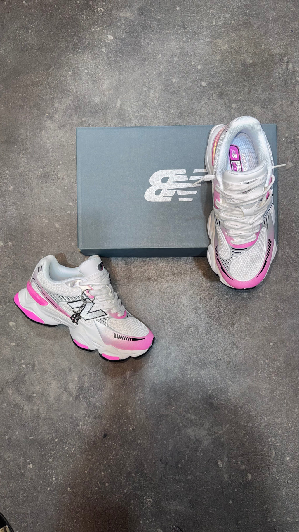 New balance 2000R