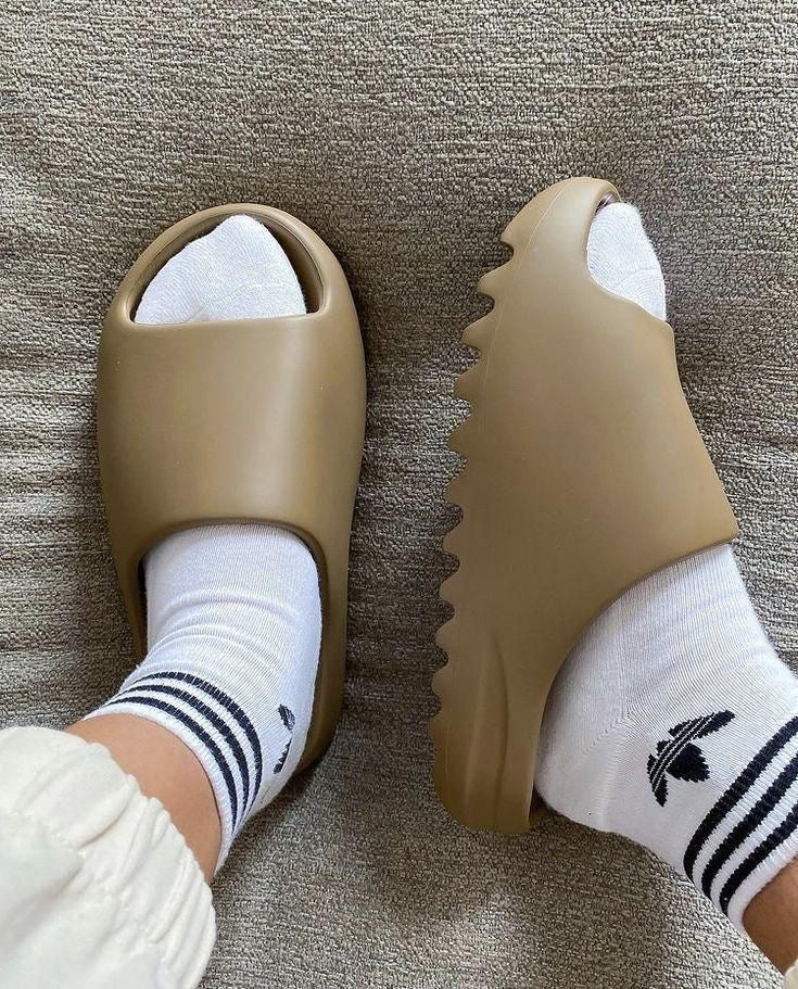 Adidas Yeezy Slide