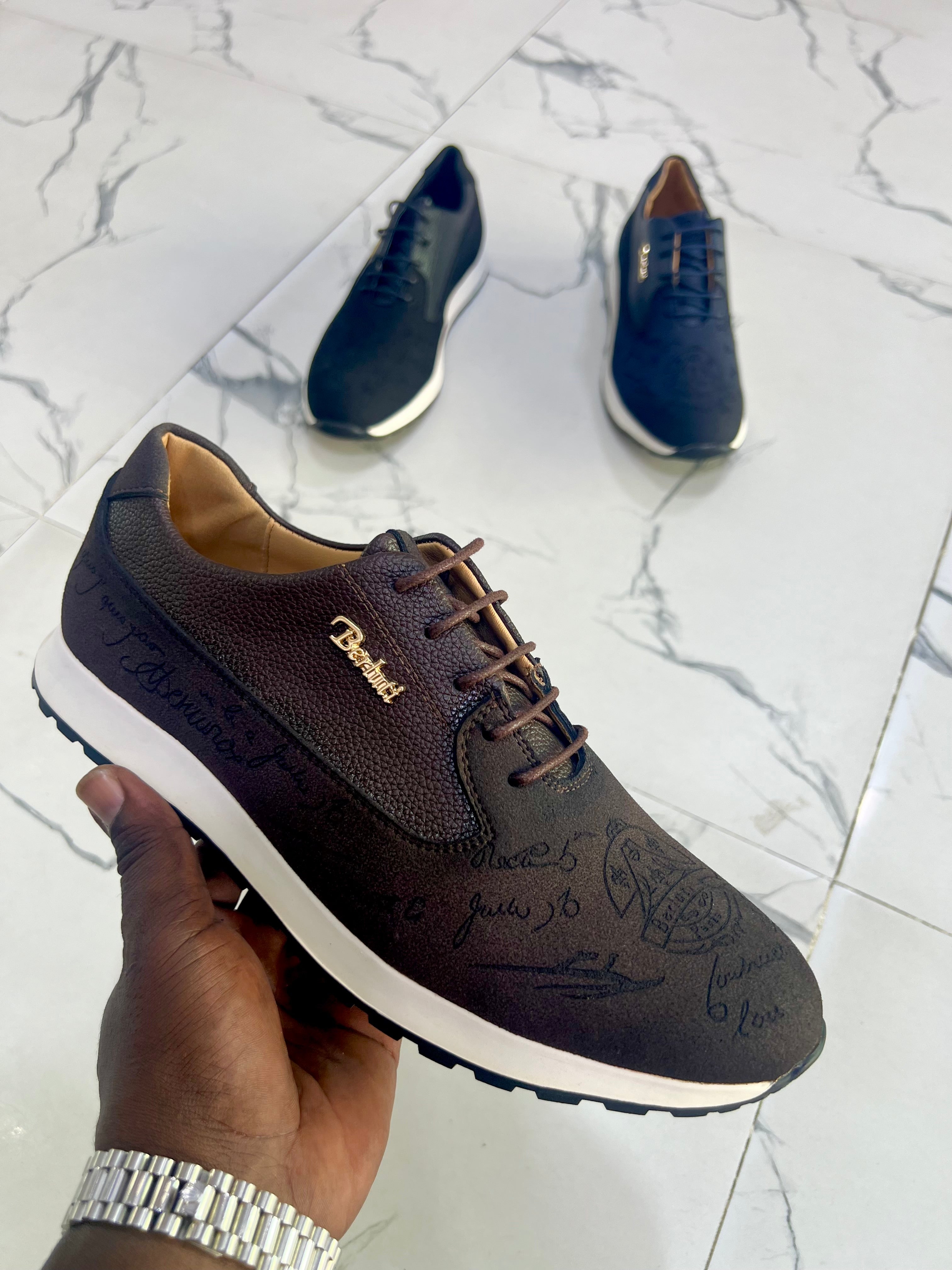 Boss Cuir Daim