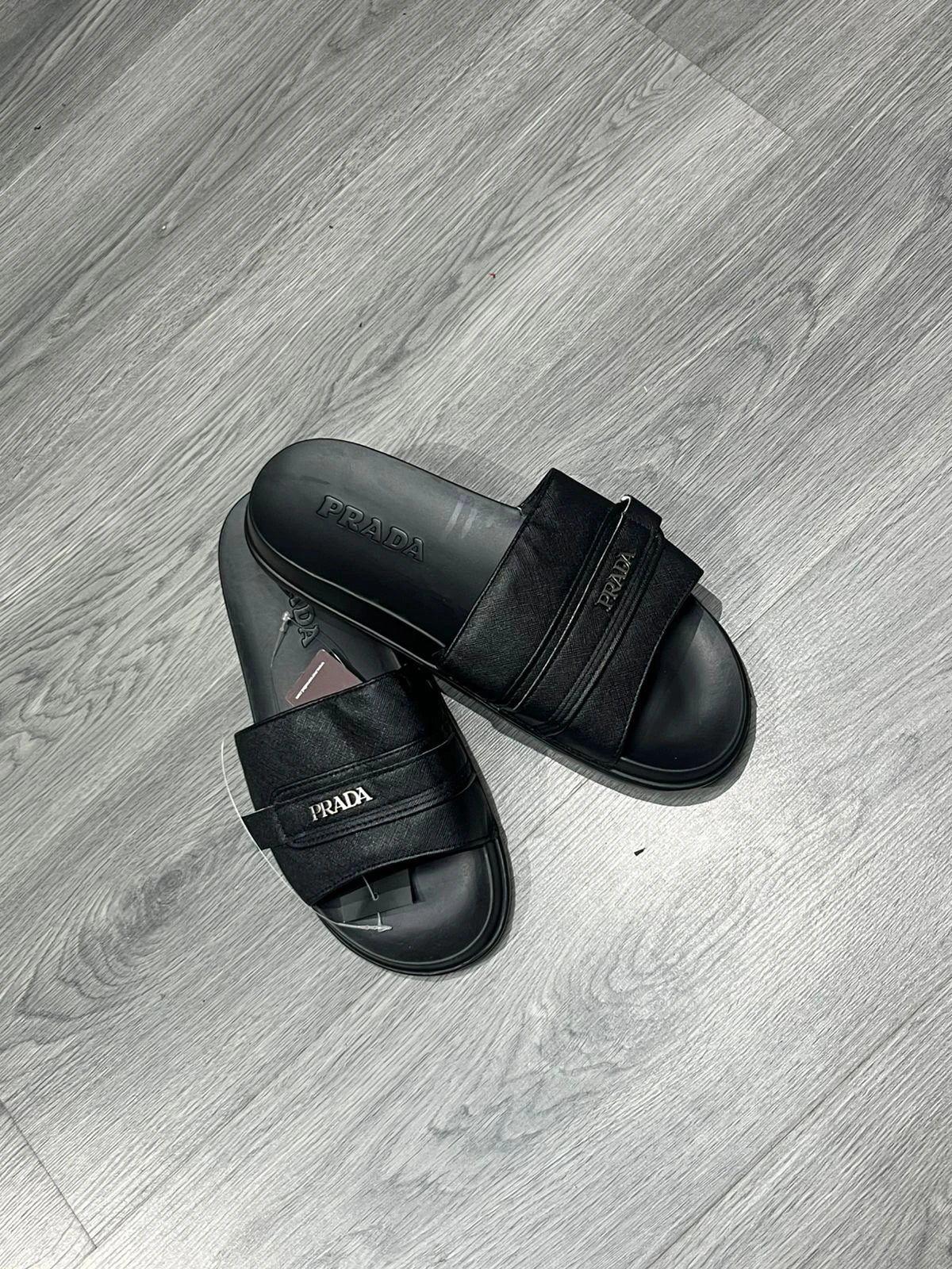 Prada Sandale