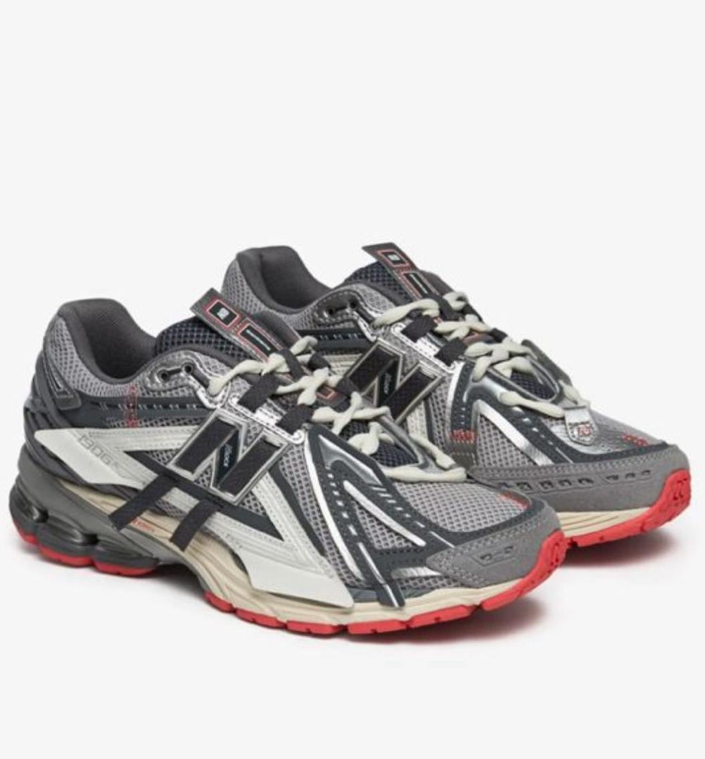 New balance 740