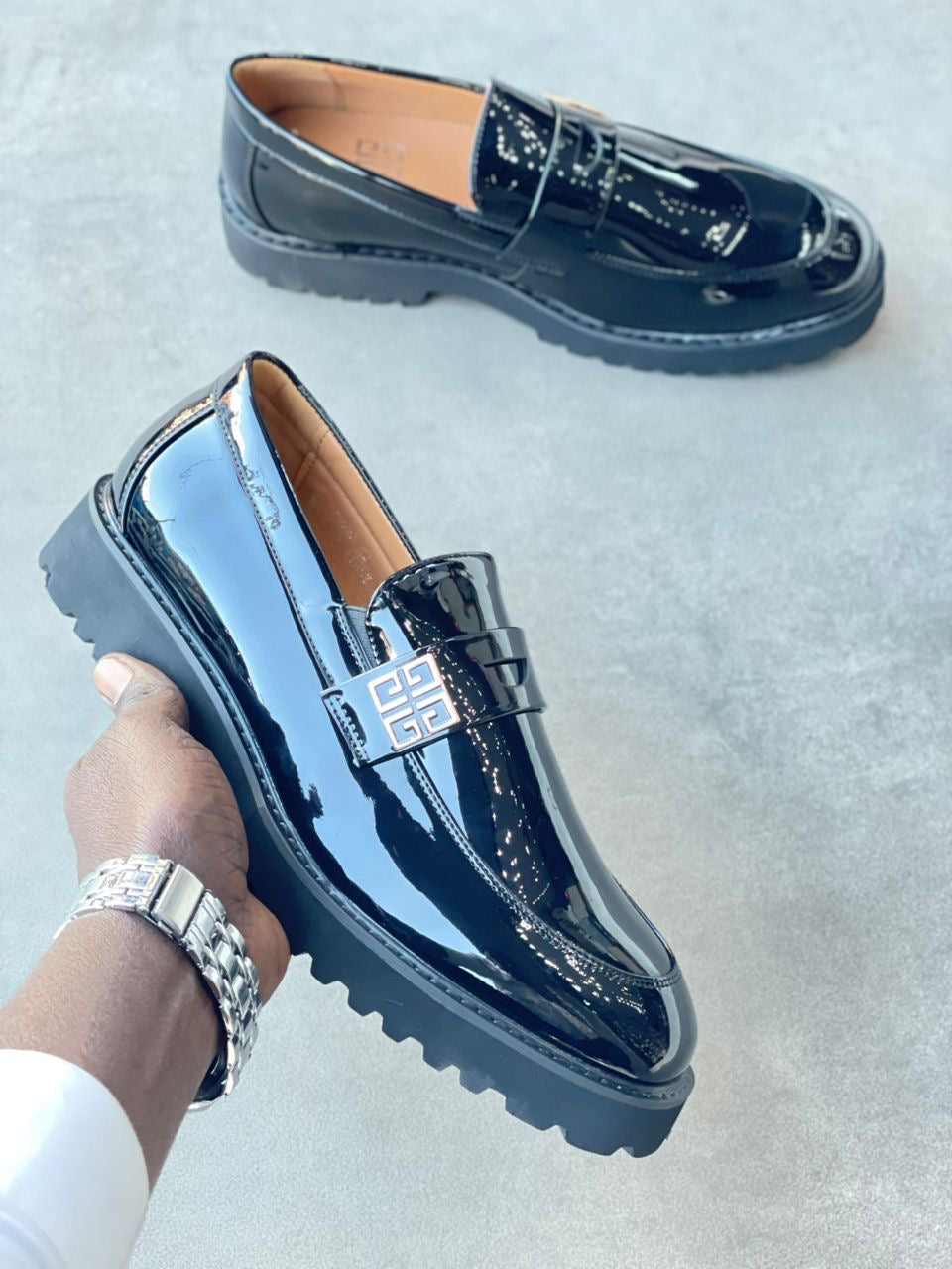 Givenchi