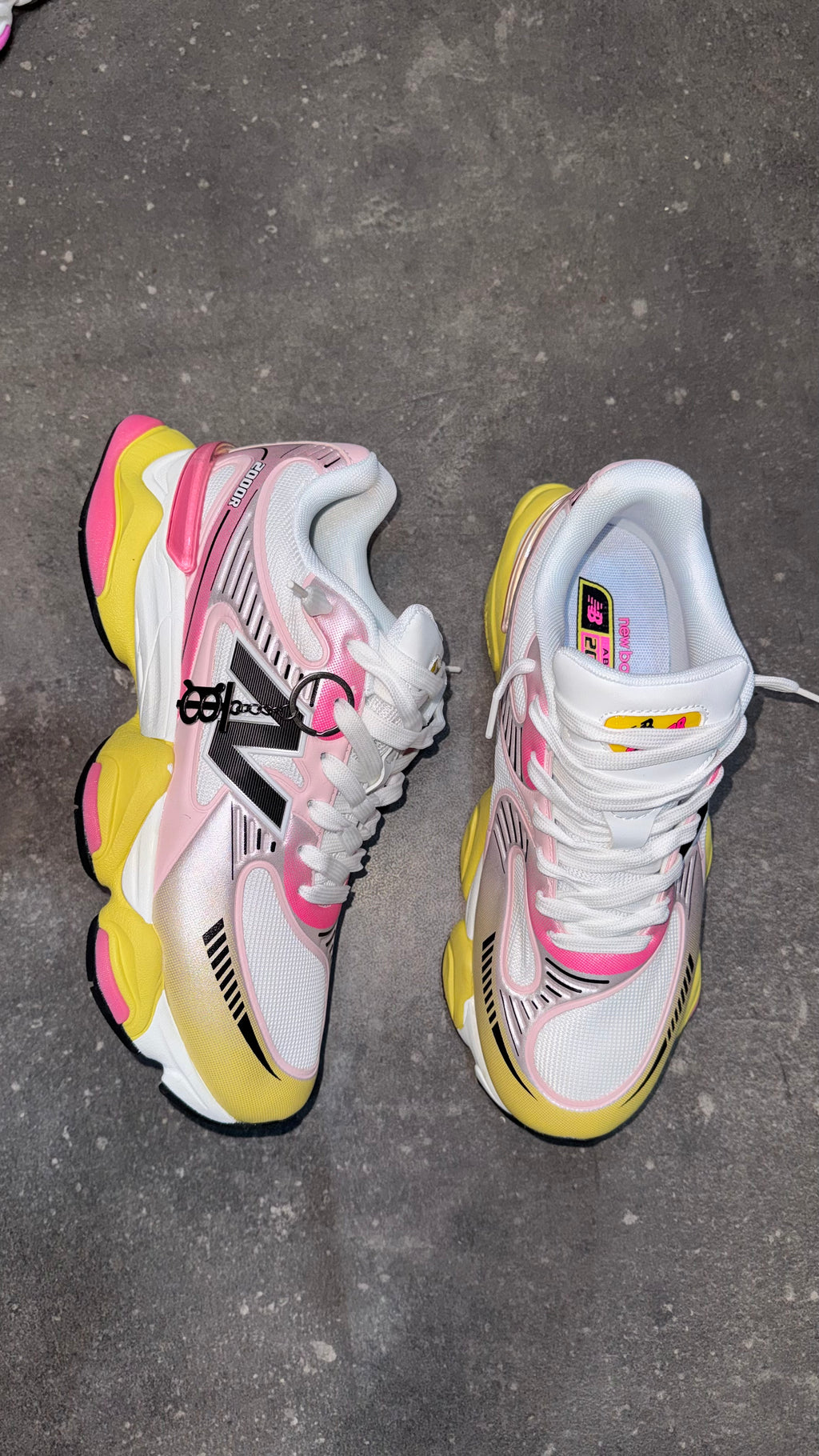 New Balance 2000R