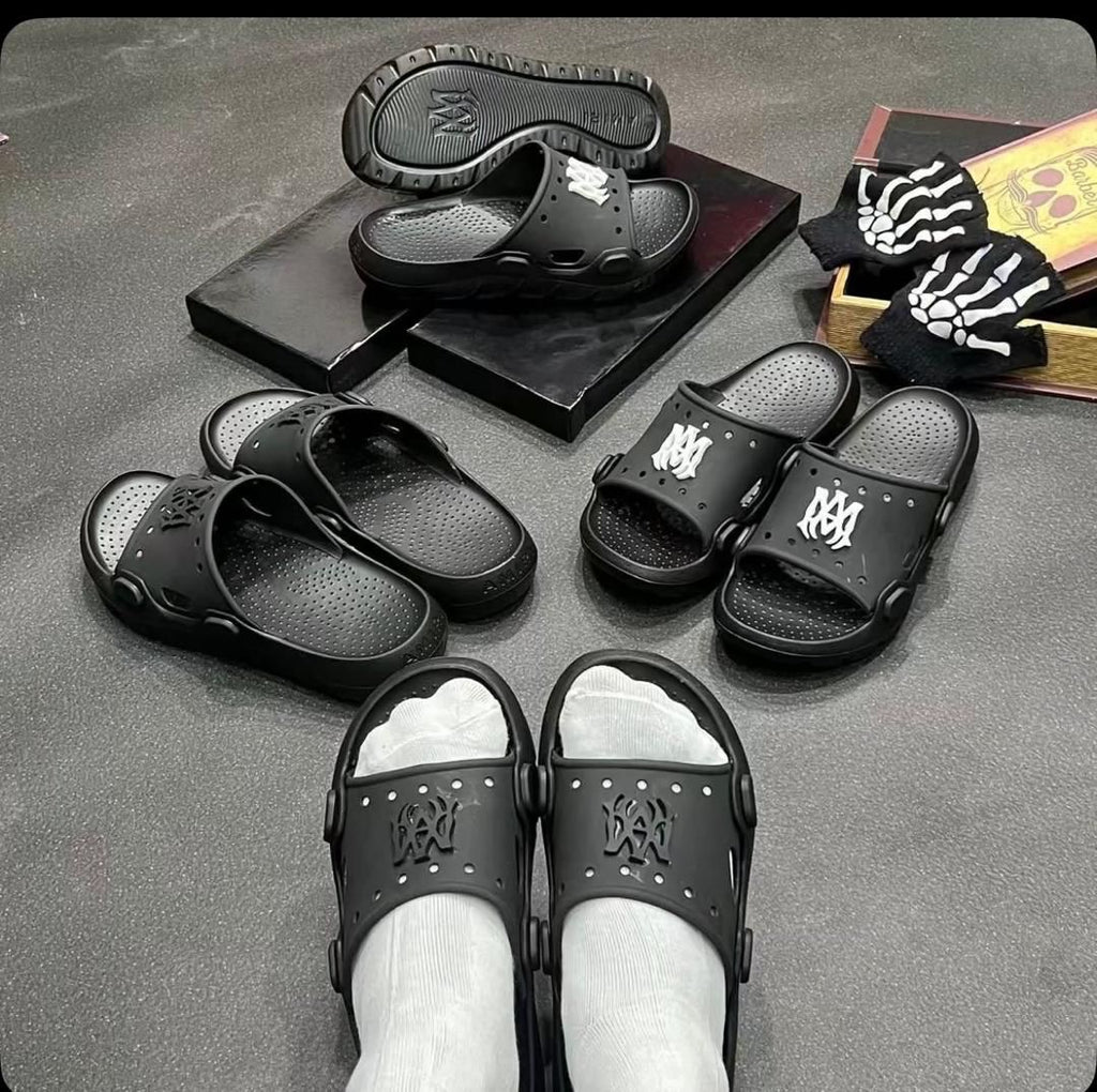 Amiri sandale