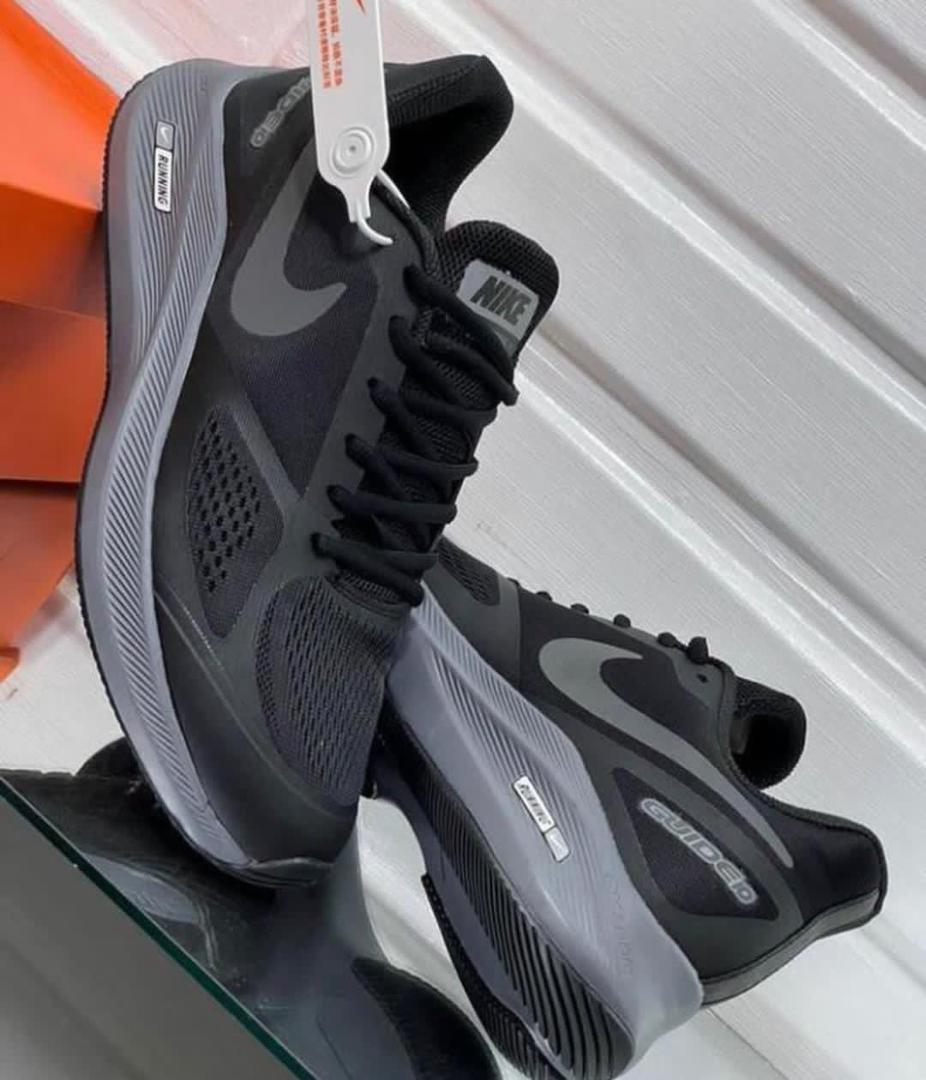 Nike Zoom