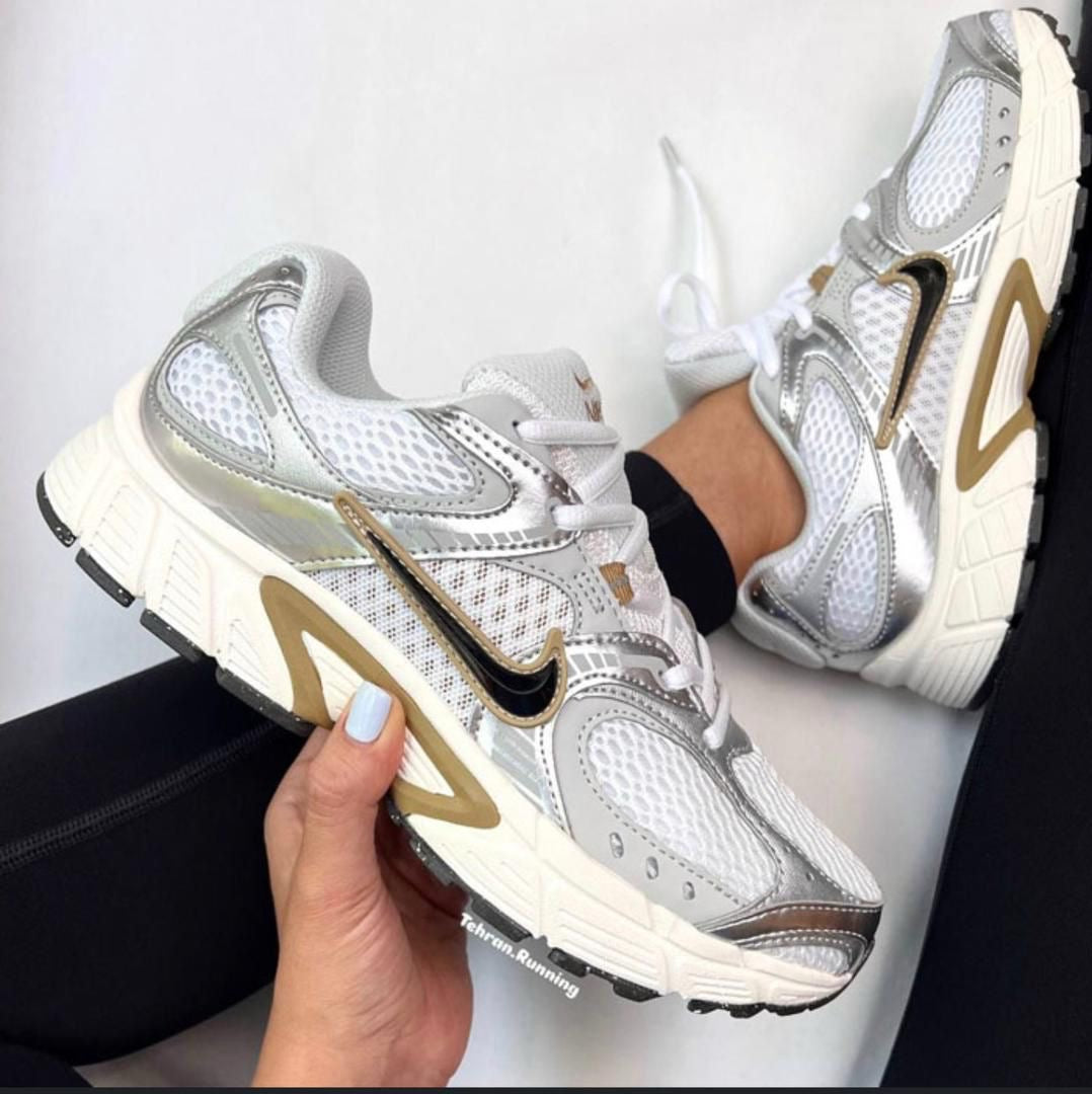 Nike V5 RnR