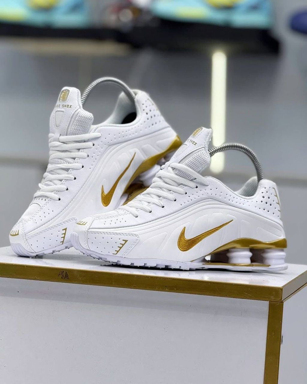 Nike shox