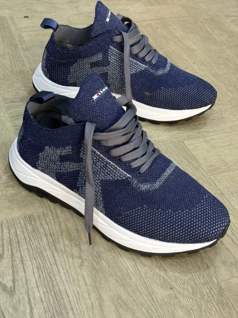 Kiton Élégant